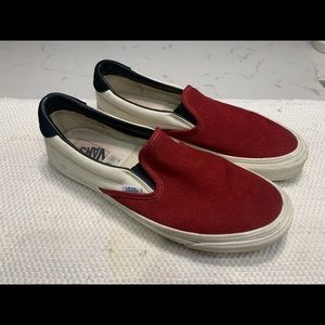 Vans suede slip on Men’s Sneakers size US11